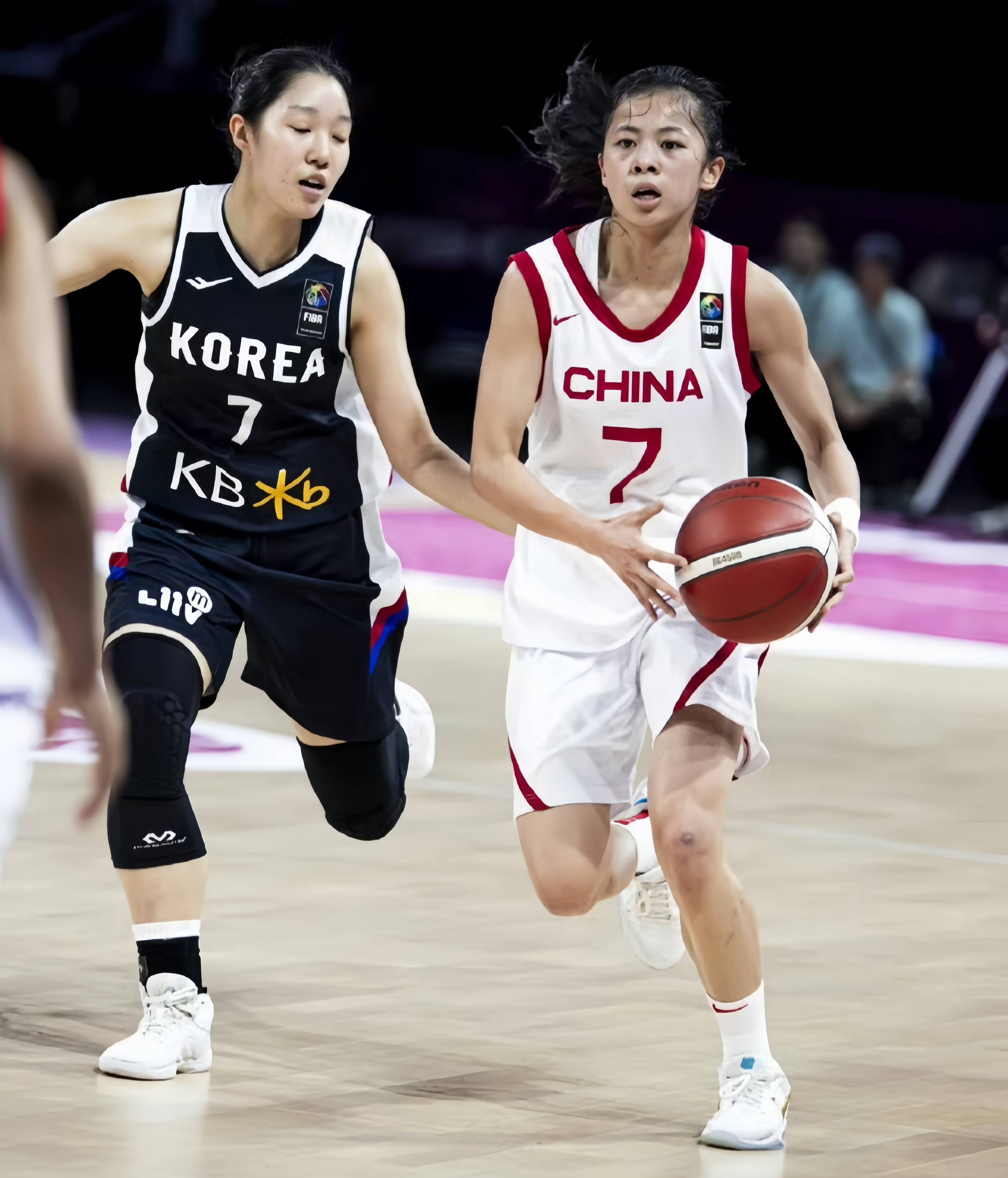 亚洲杯-张子宇11分钟13分中国女篮狂胜印尼51分(女篮张子宇最新消息)