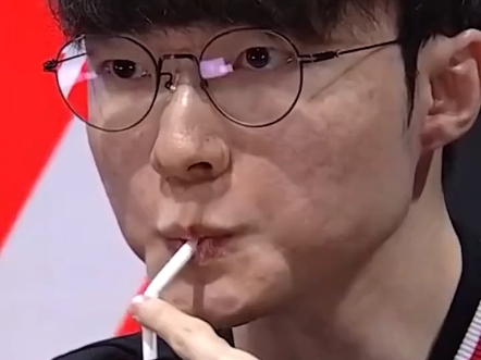 GOAT！Faker成为LOL历史首位国际赛事200胜的选手(faker有没有给中国捐款)